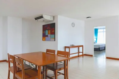 Waterfront Suites Phuket by Centara – Foto’s 12